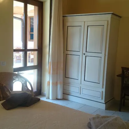 Aparthotel La Corte Dei Rei 3*