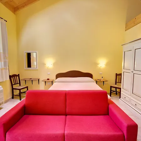 Aparthotel La Corte Dei Rei 3*