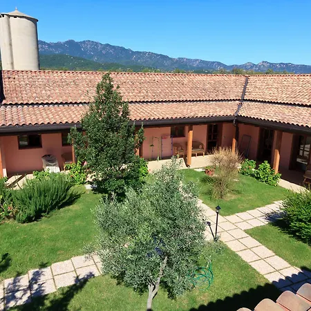 Aparthotel La Corte Dei Rei 3*