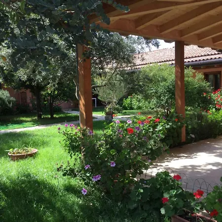 La Corte Dei Rei Aparthotel Castiadas